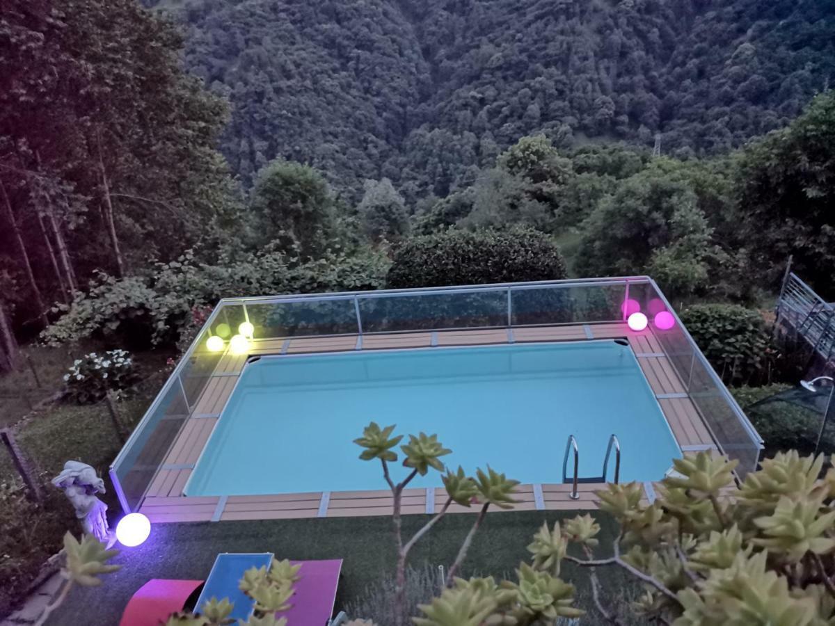 Chalet Con Piscina Garzeno Exterior foto